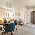 Vatican Stunning 2 Bedroom Apartment