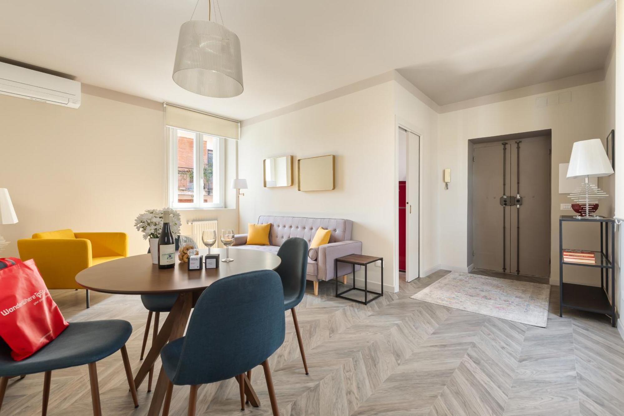 Vatican Stunning 2 Bedroom *