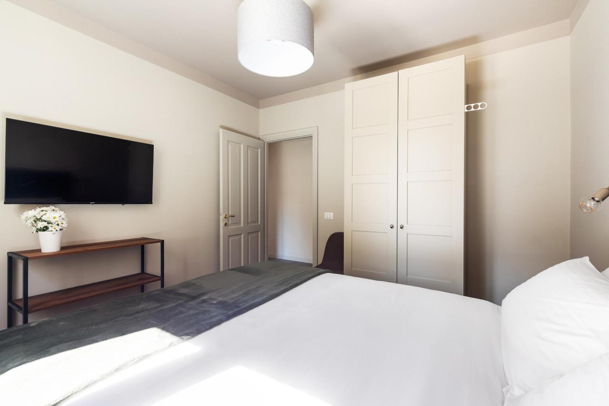 Apartment Vatican Stunning 2 Bedroom Rom