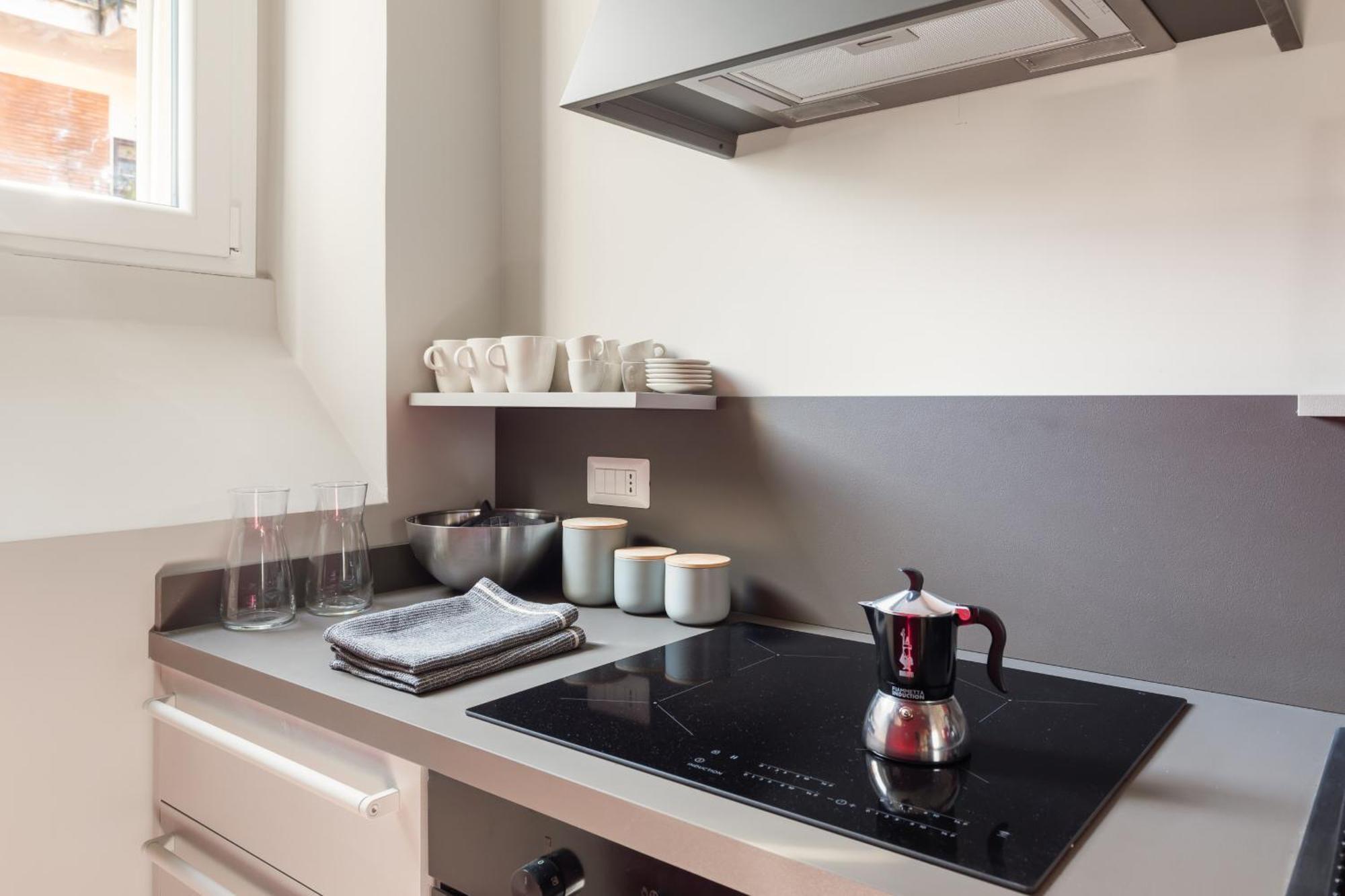 Vatican Stunning 2 Bedroom Rom