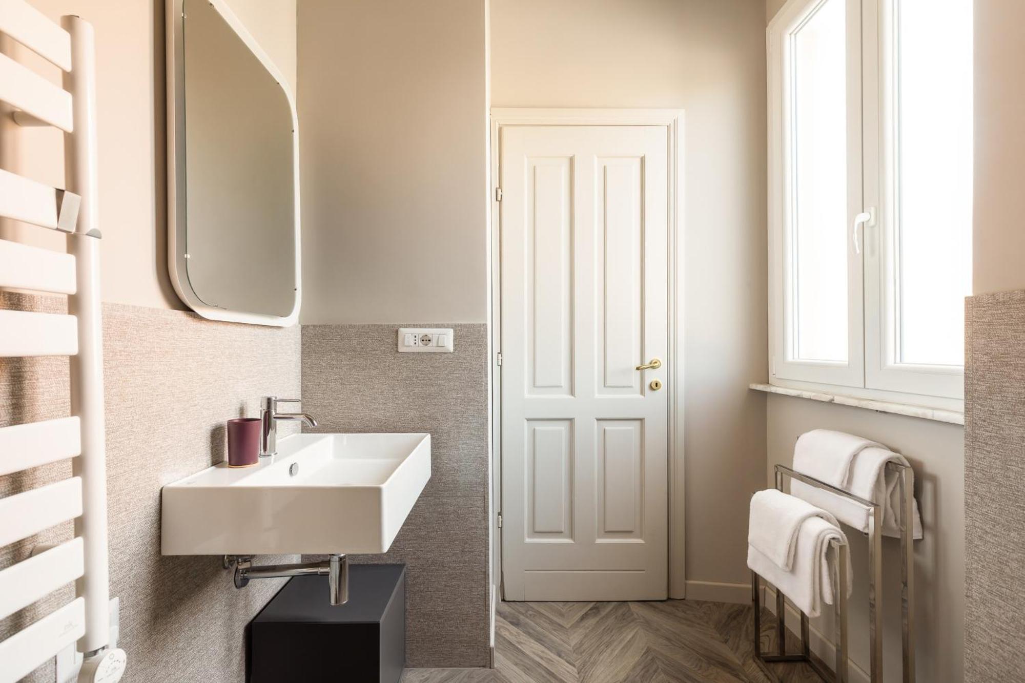Vatican Stunning 2 Bedroom