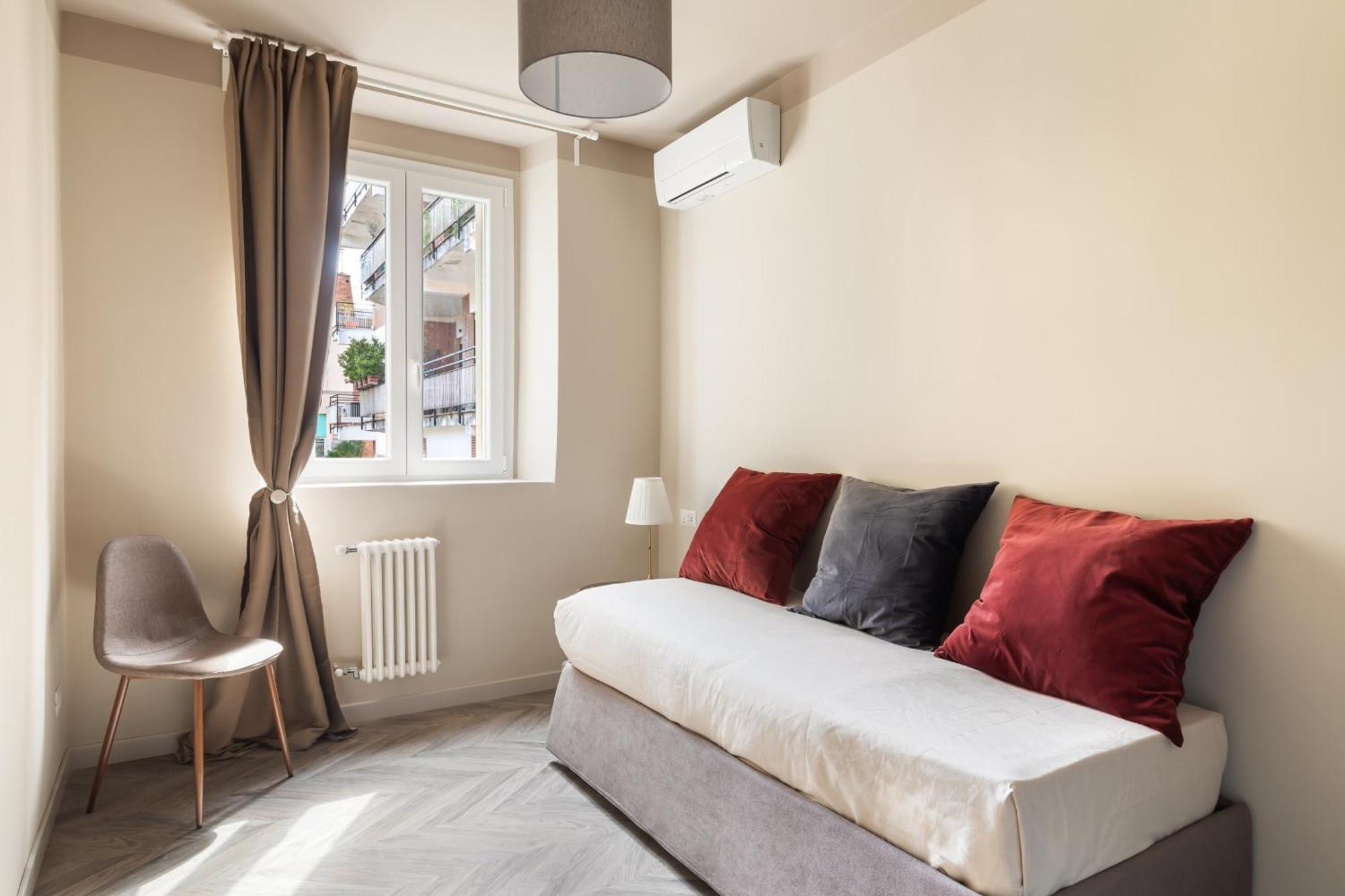 Vatican Stunning 2 Bedroom Rom