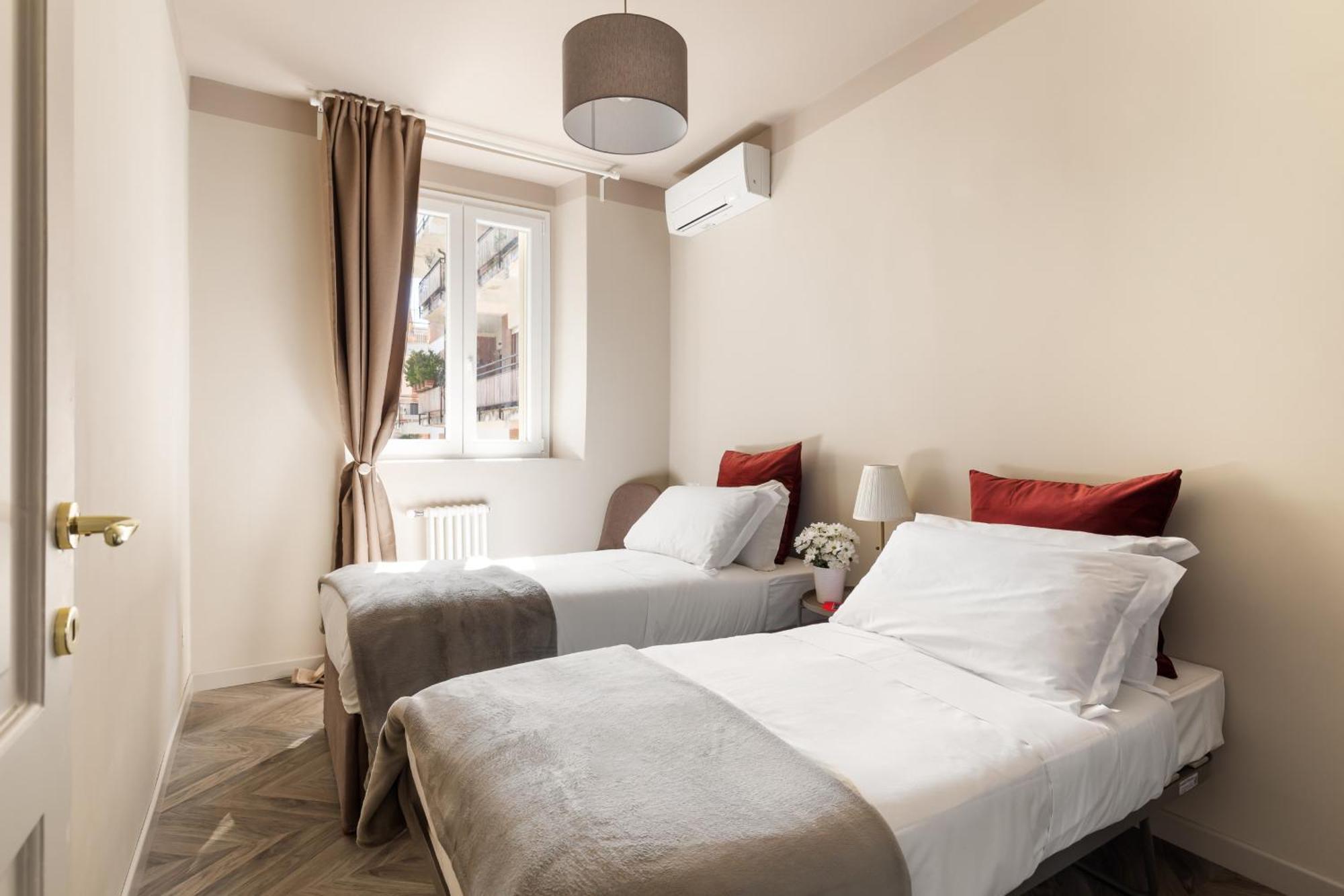 Vatican Stunning 2 Bedroom * Rom