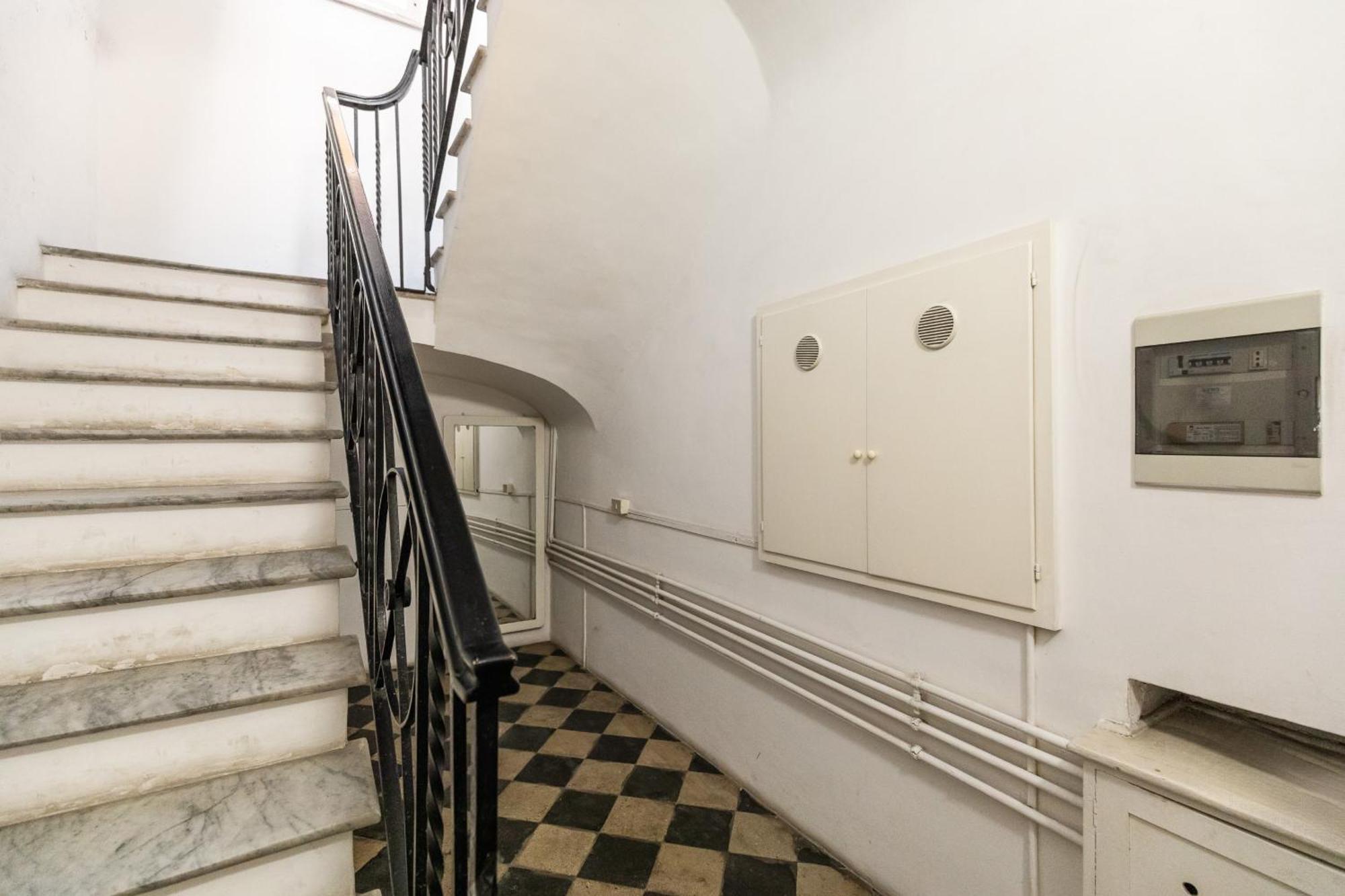 Apartment Vatican Stunning 2 Bedroom
